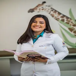 Ana Rita Pontes Beviláqua psicopedagoga em Fortaleza