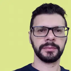 Everson Luiz Alves de Oliveira, psicopedagogo em Curitiba