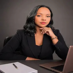 Alice Mariana Santos Pereira, psicopedagoga em Londrina