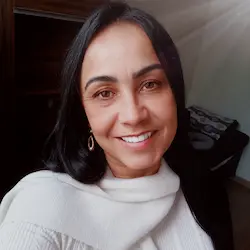 Patricia de Oliveira Souza, psicopedagoga em Itapecerica da Serra