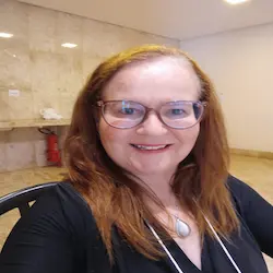 Vania Maria de Resende, neuropsicopedagoga em Congonhas
